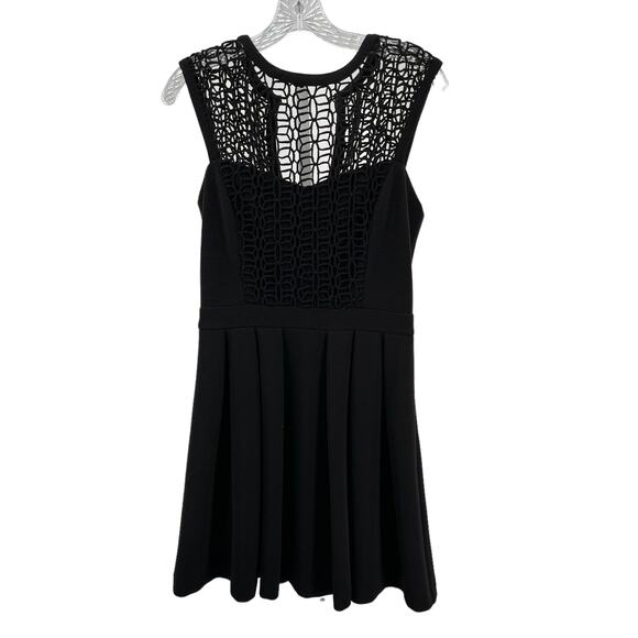 Pink Martini Dresses & Skirts - Pink Martini Black Lace Bodice Sleeveless Party Fit & Flare Dress Women Sz S